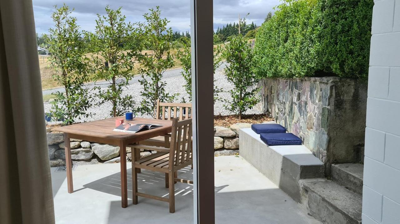 Kowhai Apartment - private opposite golf course central Wanaka Esterno foto
